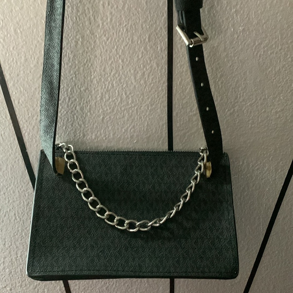 Michael Kors NWT Faux Leather Black & Silver Beltbag/ Shoulder Bag  Gorgeous
